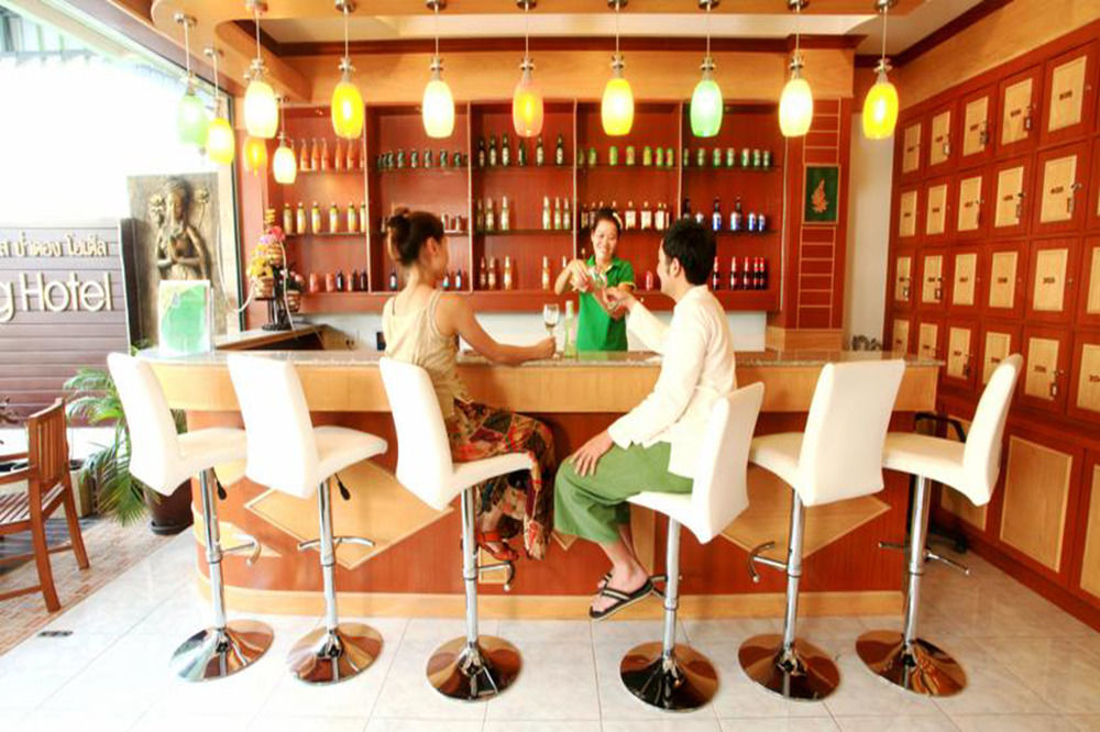 Forest Patong Hotel Exterior foto
